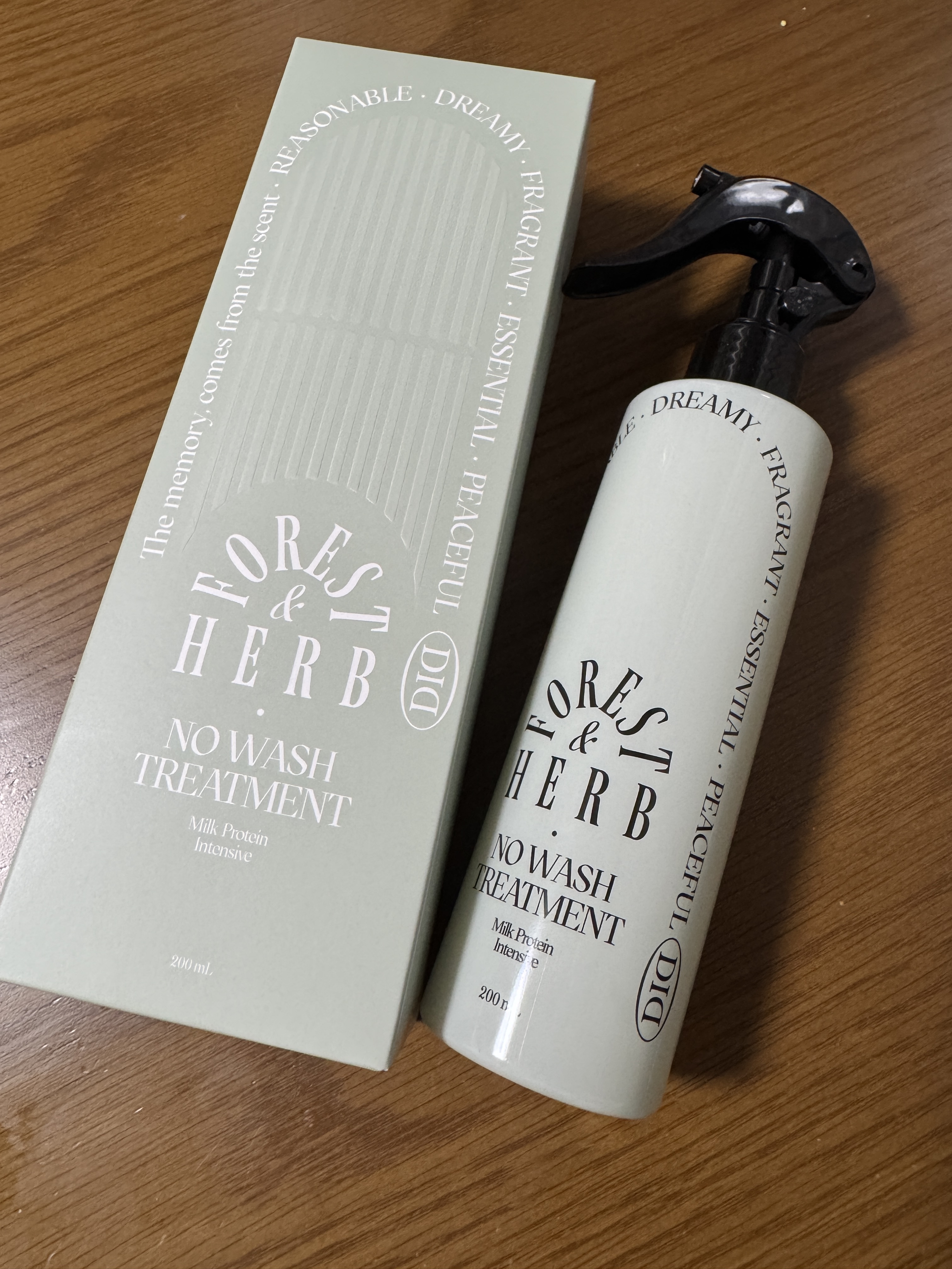 ミルクプロテインインテンシブ ノーウォッシュアンプルトリートメント  フローリストガーデン/odiD/ヘアミルクを使ったクチコミ（2枚目）