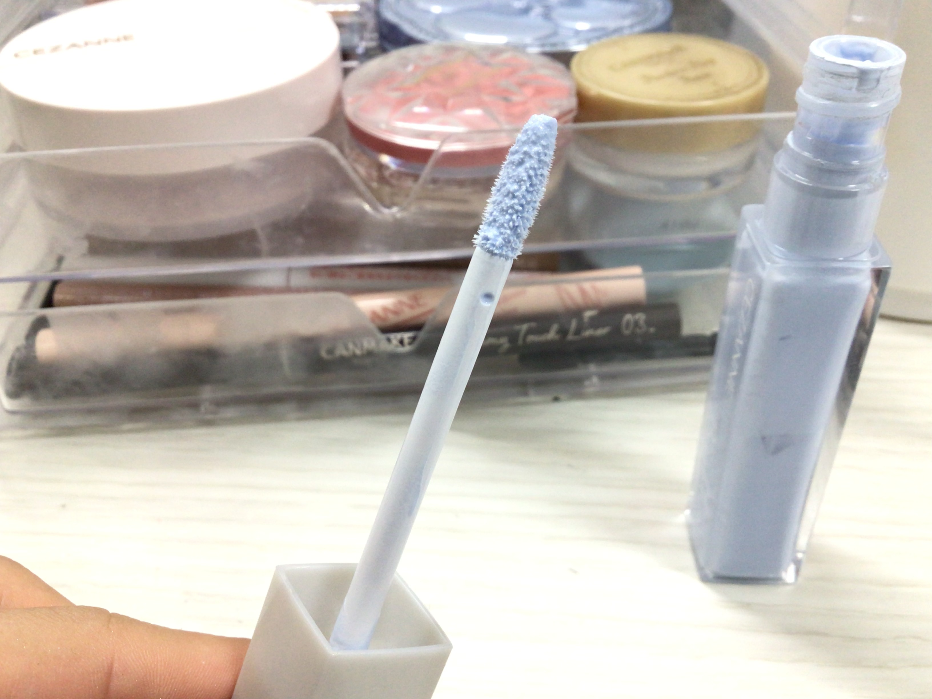 ブライトカラーシーラー/CEZANNE/コンシーラーを使ったクチコミ（3枚目）