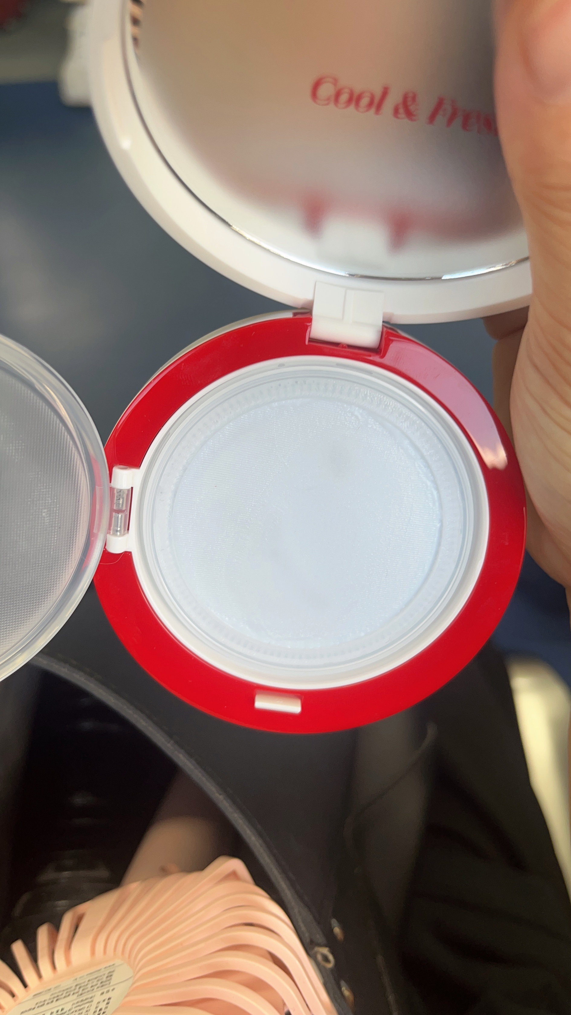 ビーベルベット セバムカットクッション/espoir/プレストパウダーを使ったクチコミ（2枚目）