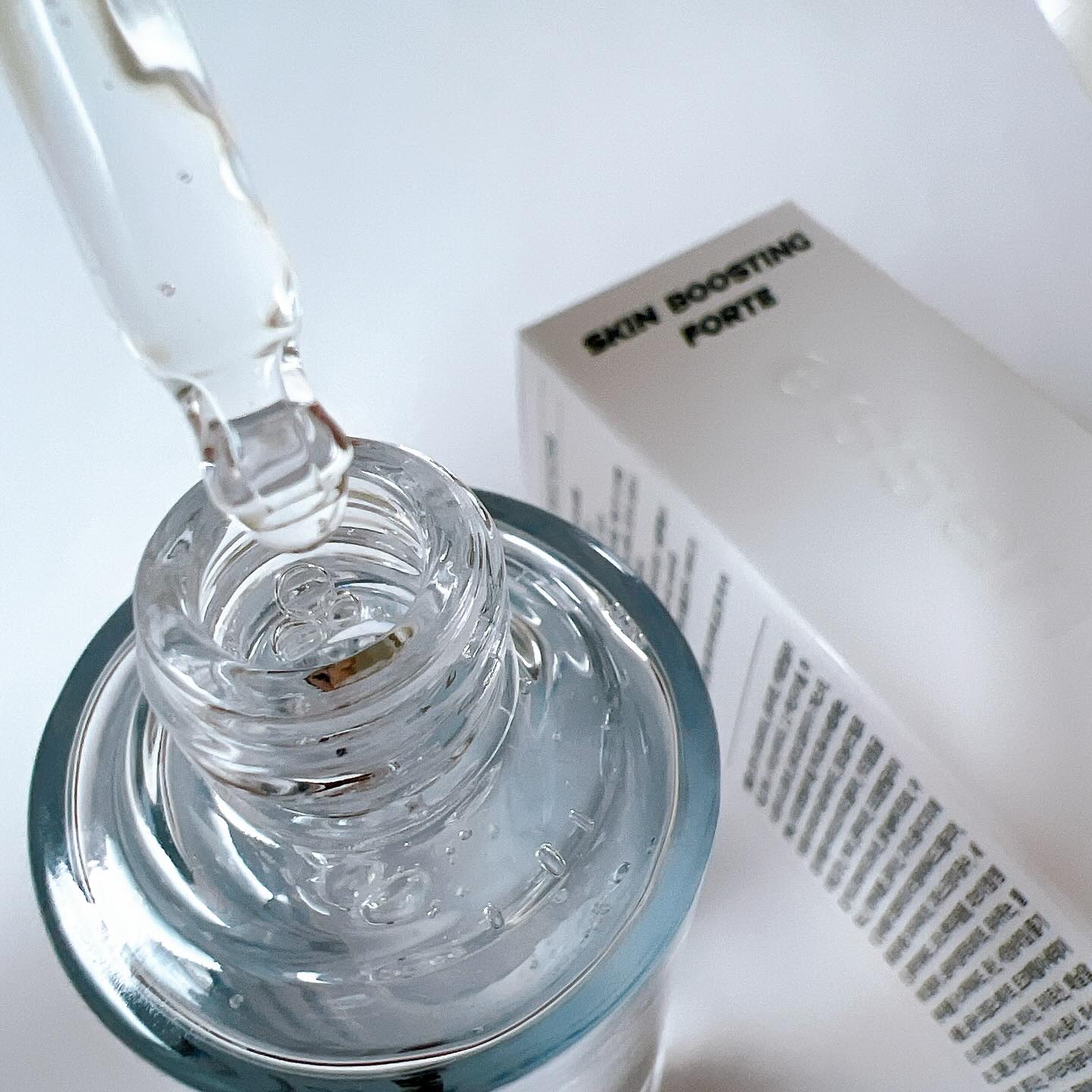 スキンブースティングフォルテセラム/essenciel/美容液を使ったクチコミ（2枚目）