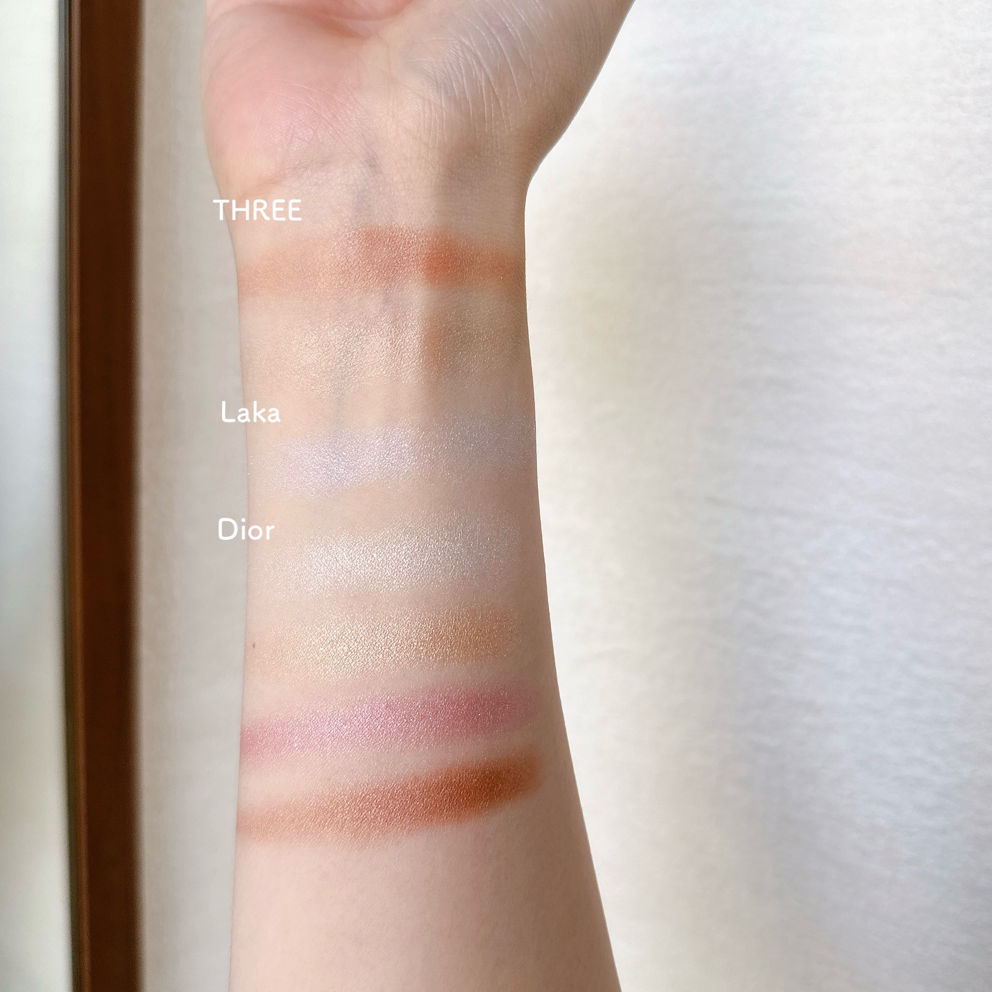 THREE シマリング グロー デュオ/THREE/クリームハイライトを使ったクチコミ（2枚目）