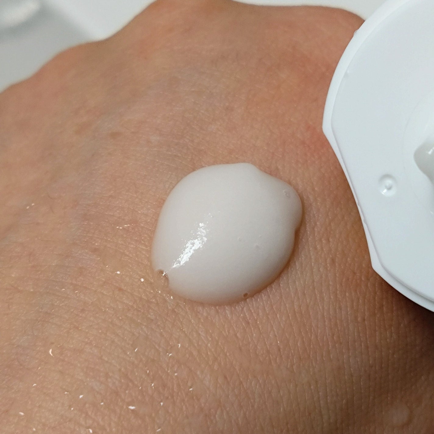 PHセンシティブクラウドピーリングジェル/SAM'U/ピーリングを使ったクチコミ(3枚目)