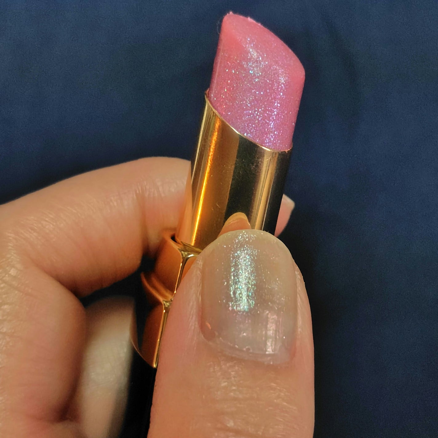 ルージュココフラッシュ 272 ロザ ルージュ ココ フラッシュ 272 ロザ / CHANEL(シャネル) | LIPS