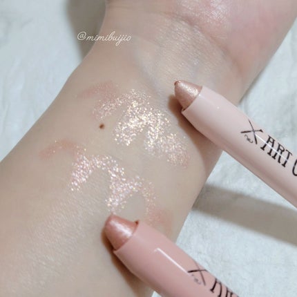 アートクラス アイグリッツ/too cool for school/スティックアイシャドウを使ったクチコミ(3枚目)