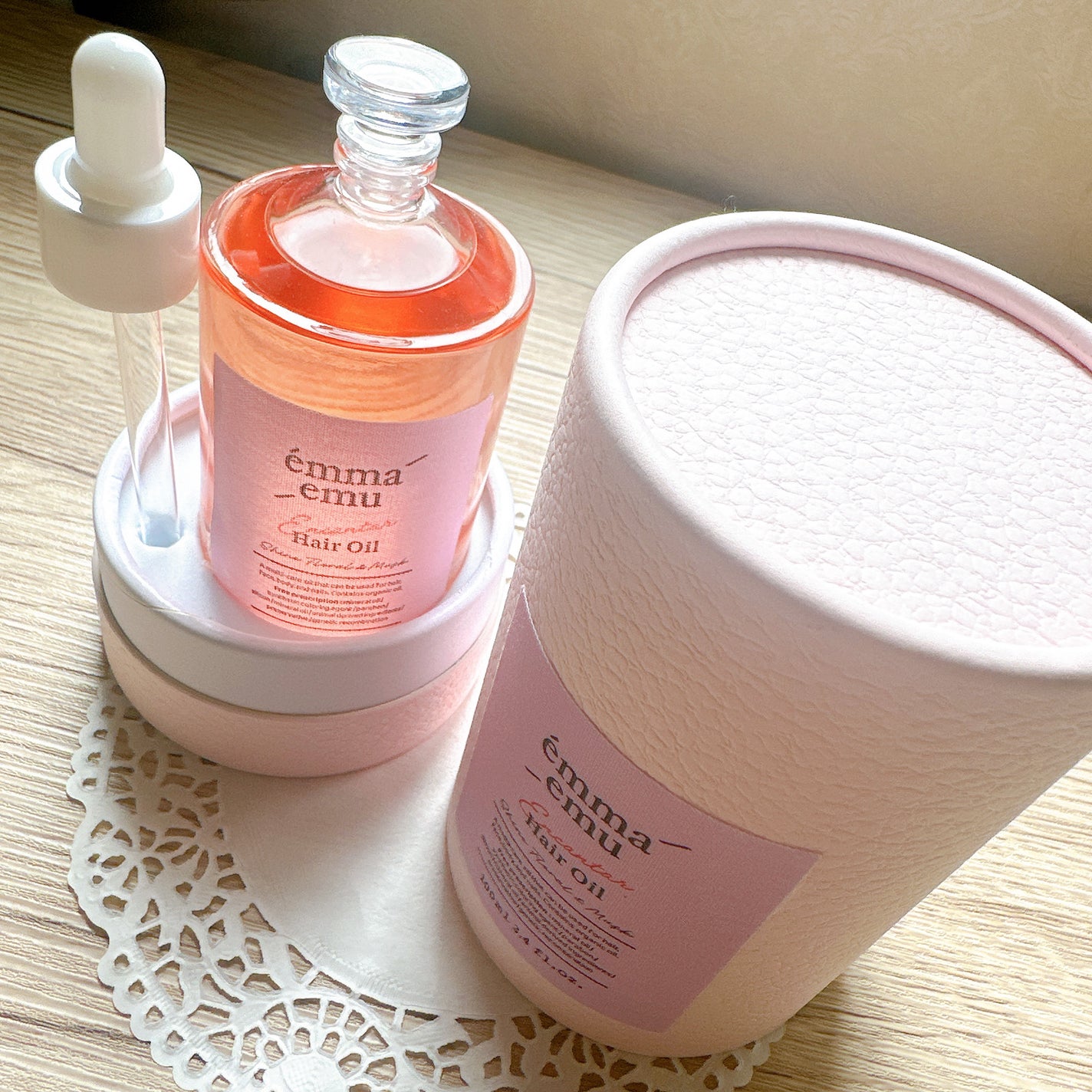 エンカンタールヘアオイル シャインフローラル&ムスク/emma emu/ヘアオイルを使ったクチコミ(2枚目)