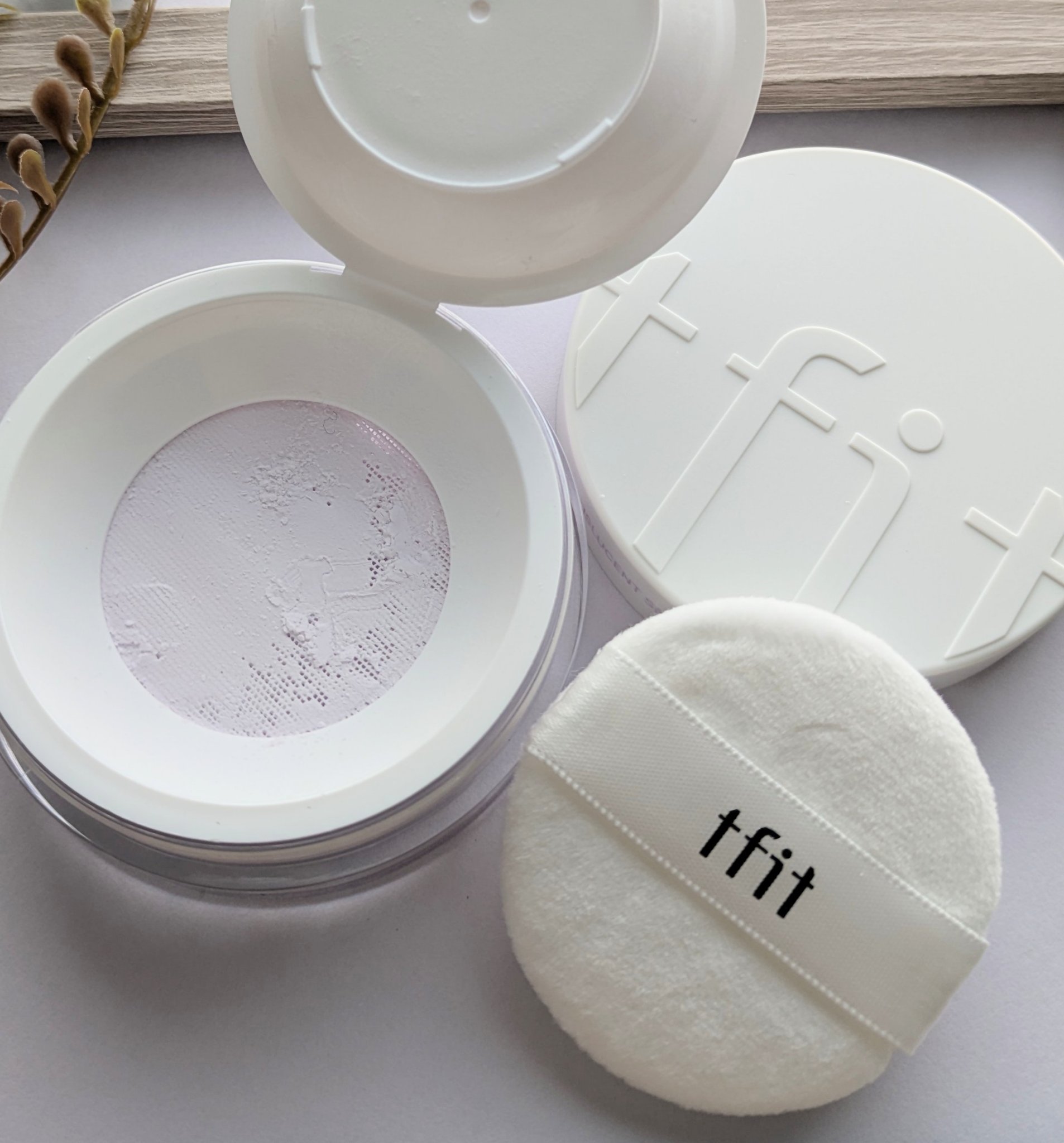 トランスルーセントセットフィニッシングパウダー/TFIT/ルースパウダーを使ったクチコミ（2枚目）