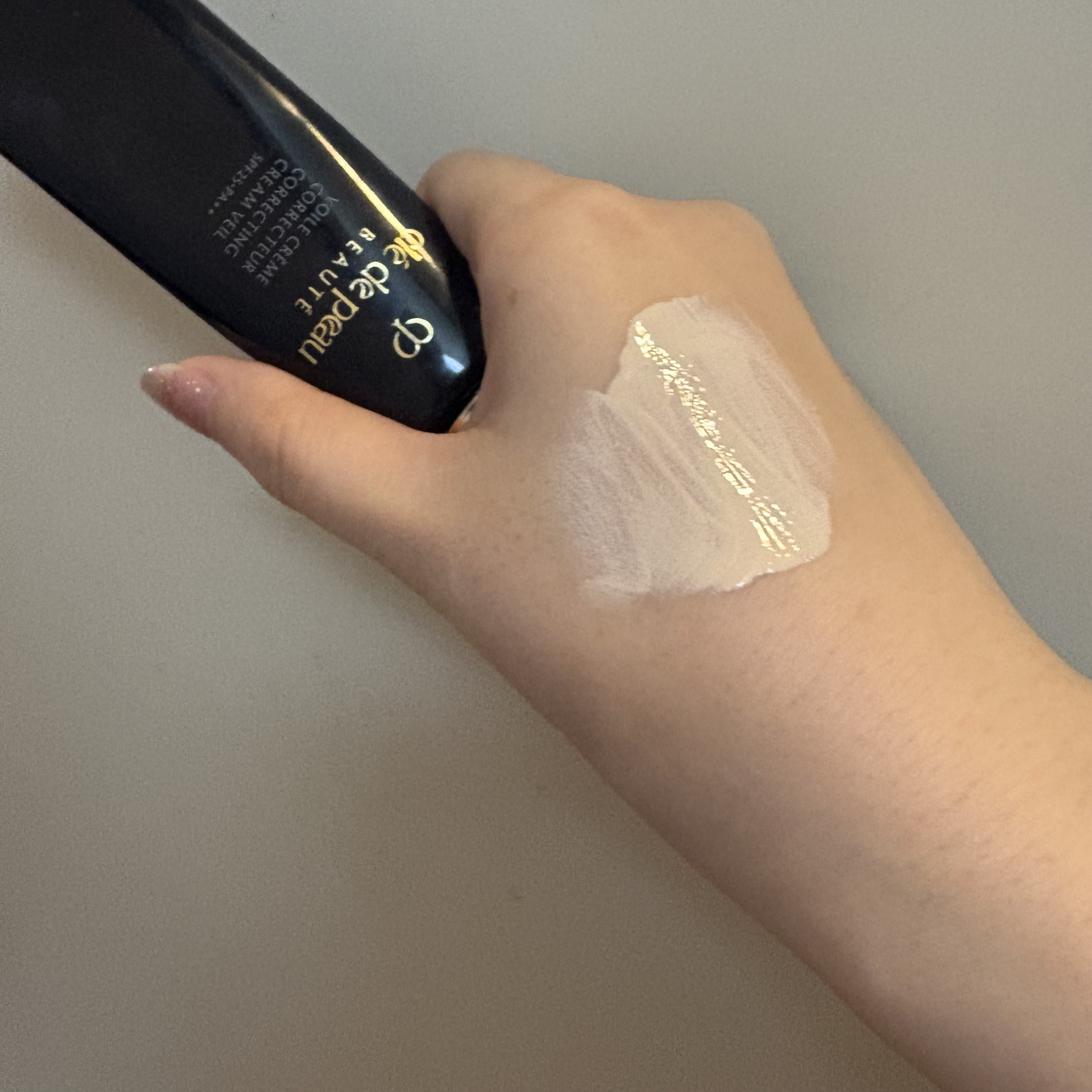 ヴォワールコレクチュールｎ/クレ・ド・ポー ボーテ/化粧下地を使ったクチコミ（2枚目）