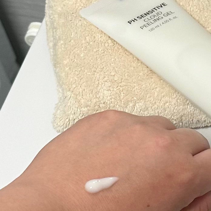 PHセンシティブクラウドピーリングジェル/SAM'U/ピーリングを使ったクチコミ(2枚目)