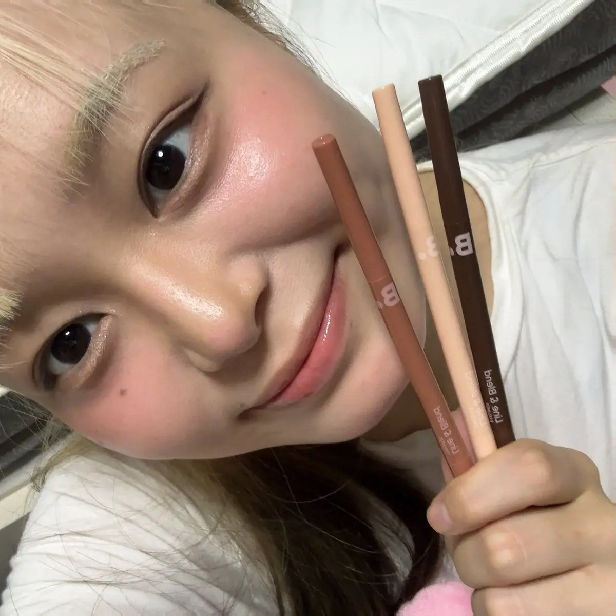 ムードオンライン&ブレンドアイライナー/BANILA CO/ペンシルアイライナーを使ったクチコミ（1枚目）