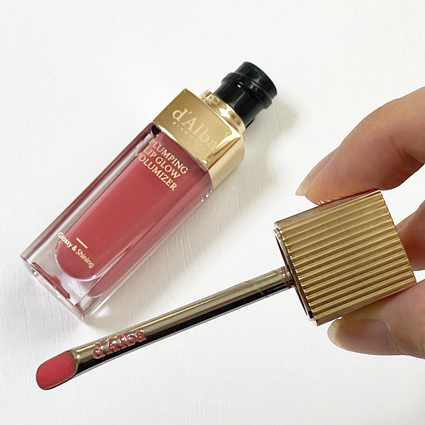 ダルバ プランピンクグロウボリューマイザー/ダルバ/リップグロスを使ったクチコミ(2枚目)