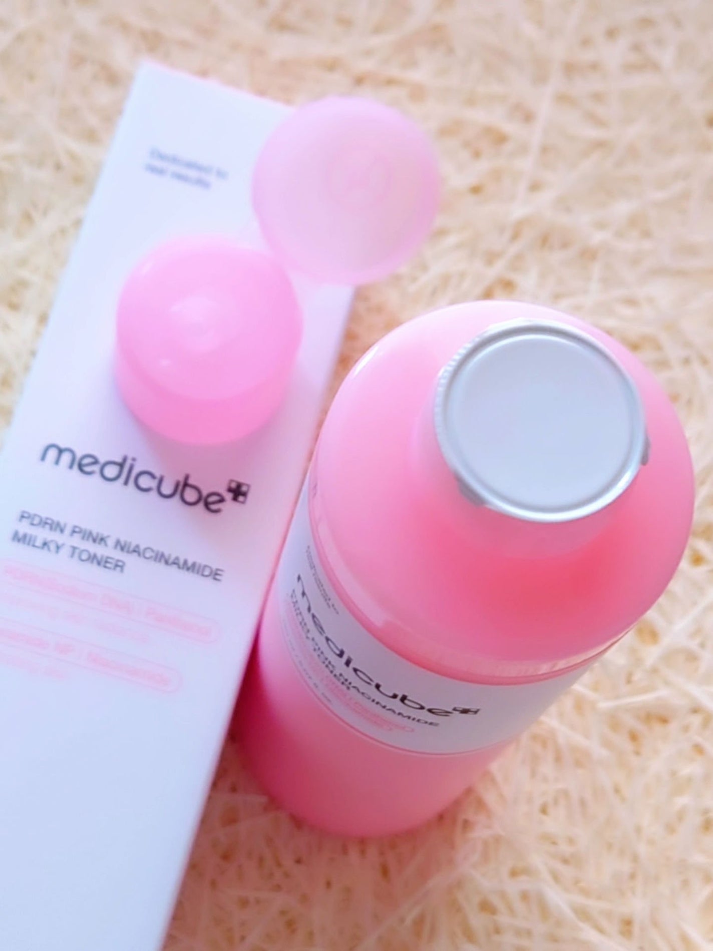 PDRNピンクナイアシンアミドミルキートナー/MEDICUBE/化粧水を使ったクチコミ(2枚目)