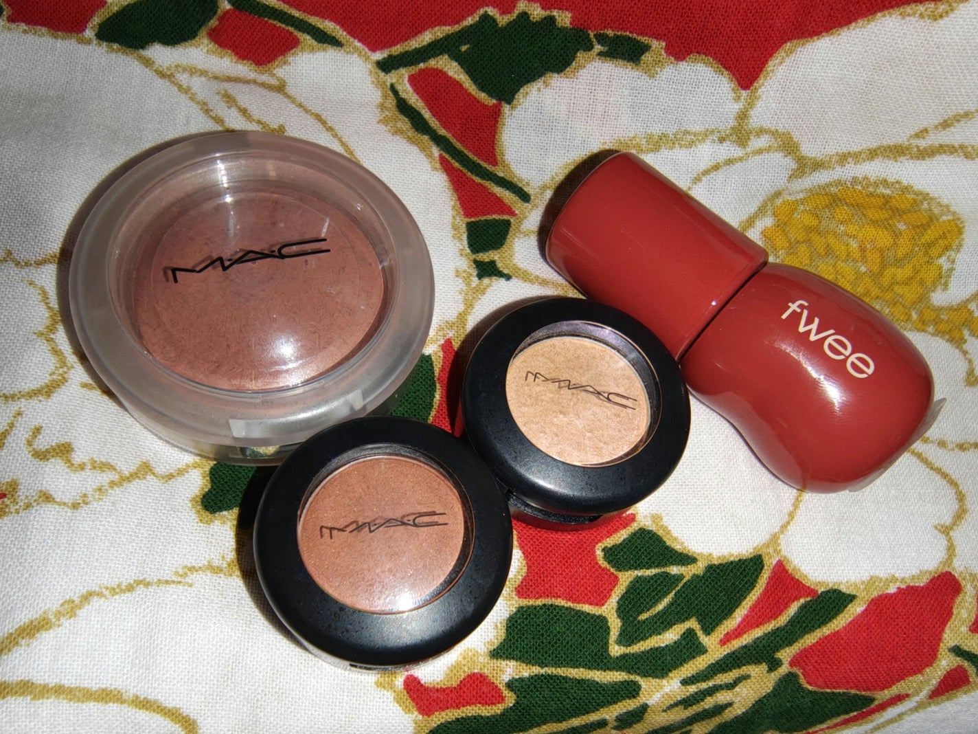 スモール アイシャドウ/M・A・C/単色アイシャドウを使ったクチコミ(1枚目)