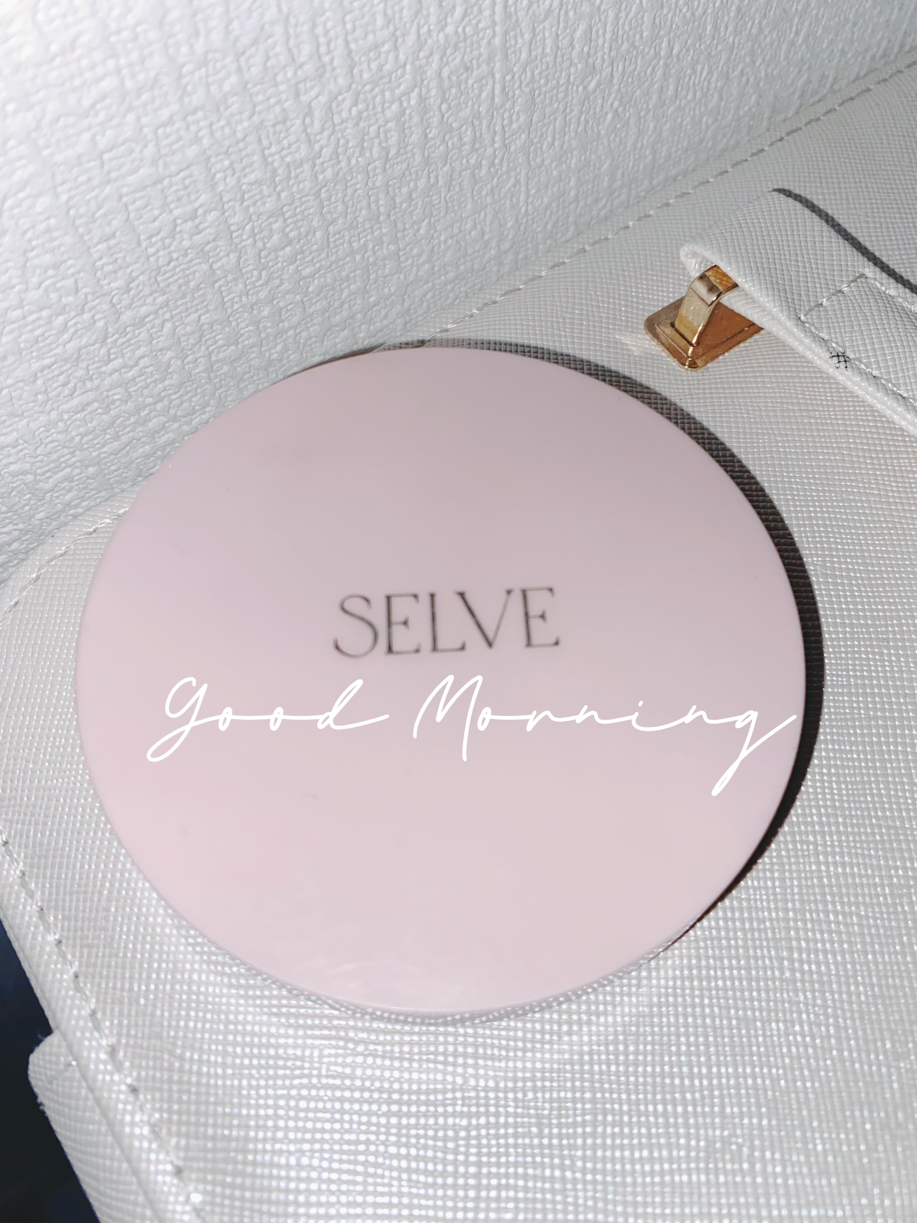 フォギーヴェールセッティングパウダー/SELVE/プレストパウダーを使ったクチコミ（1枚目）