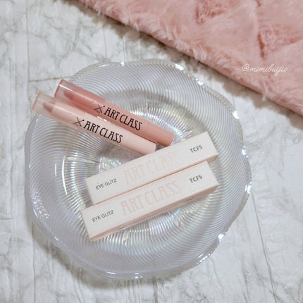 アートクラス アイグリッツ/too cool for school/スティックアイシャドウを使ったクチコミ(1枚目)