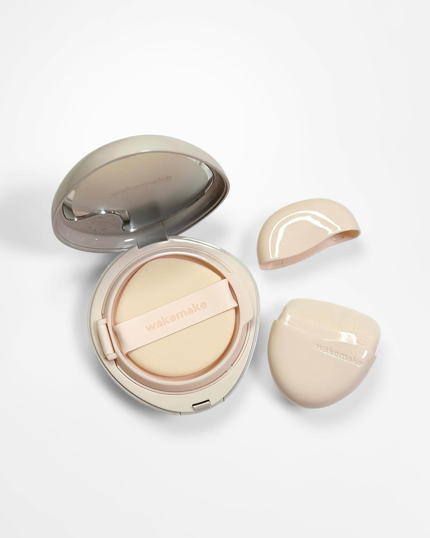 ウォーターグロウコーティングバーム/wakemake/クリーム・エマルジョンファンデーションを使ったクチコミ(2枚目)