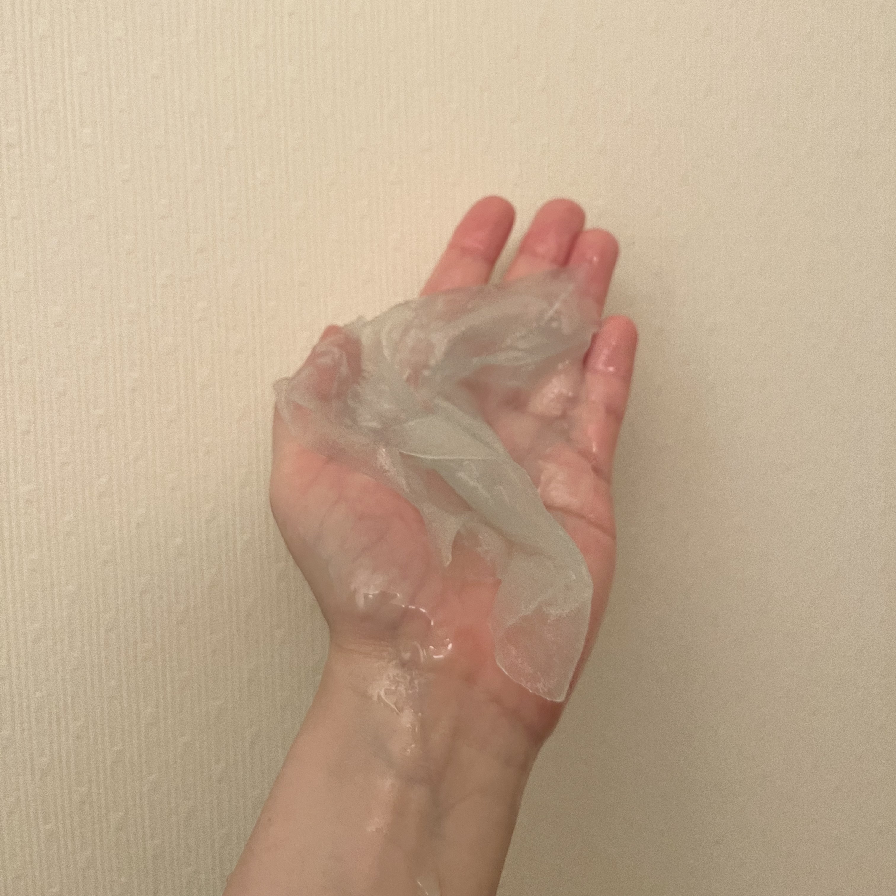 ナンバーズイン 1番 ヒアルロニックパントテン酸ガーゼマスク/numbuzin/シートマスク・パックを使ったクチコミ（2枚目）