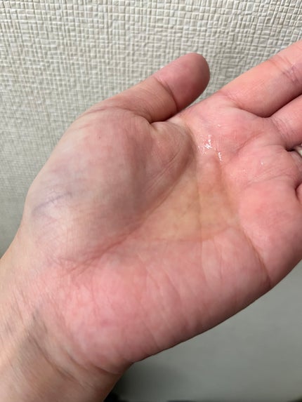 るしふぁー on LIPS 「「ダルバ ビタトーニングセラムトナー・ビタトーニングカプセルセ..」(3枚目)