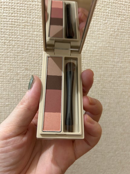 フラッフデザイン アイブロウパウダー/Visée/パウダーアイブロウを使ったクチコミ(1枚目)