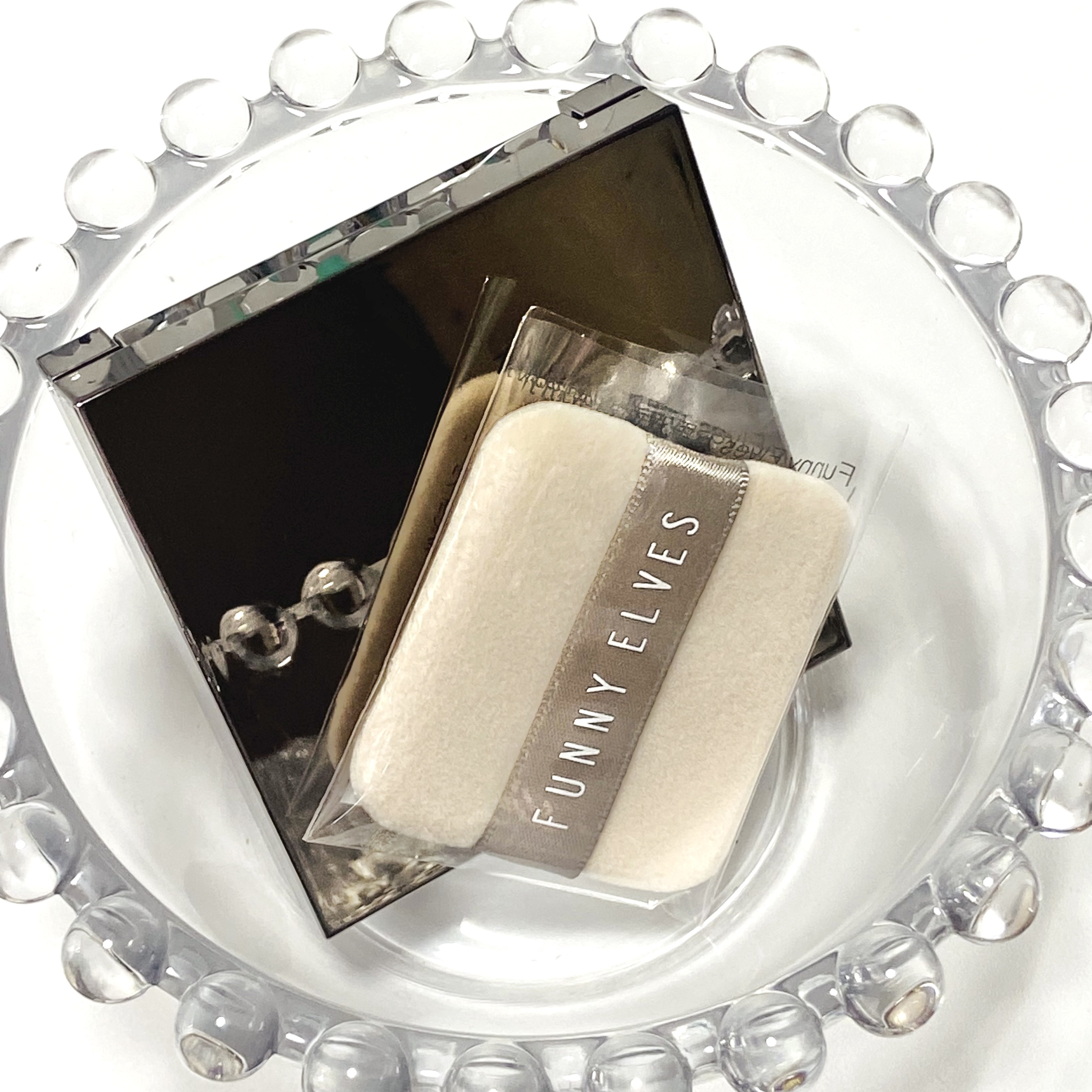 ソフトマットプレストパウダー/FUNNY ELVES方里/プレストパウダーを使ったクチコミ（3枚目）