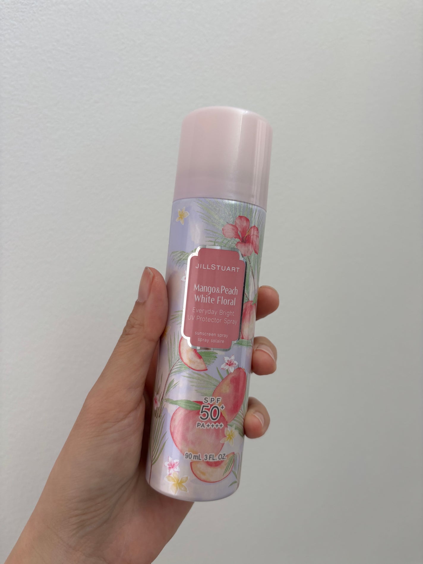 エブリデイブライト UVプロテクター スプレー マンゴー&パッション ホワイトフローラル/JILL STUART/日焼け止めミスト・スプレーを使ったクチコミ(1枚目)