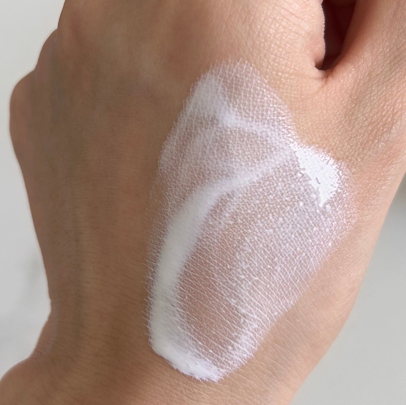 皮脂テカリ防止下地/CEZANNE/化粧下地を使ったクチコミ(4枚目)