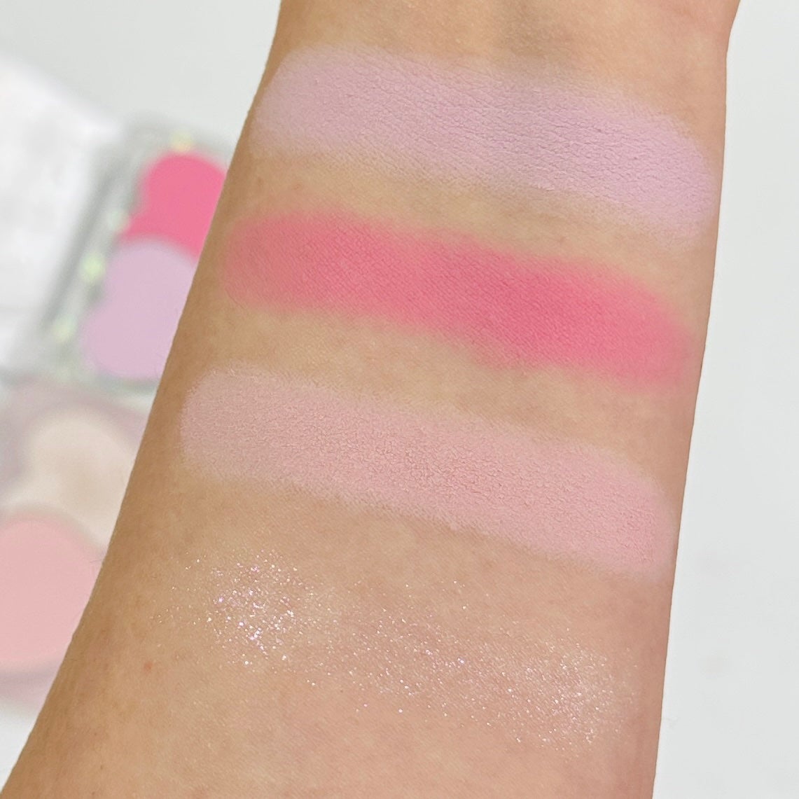 ハートポップデュオブラッシャー/ETUDE/パウダーチークを使ったクチコミ(4枚目)