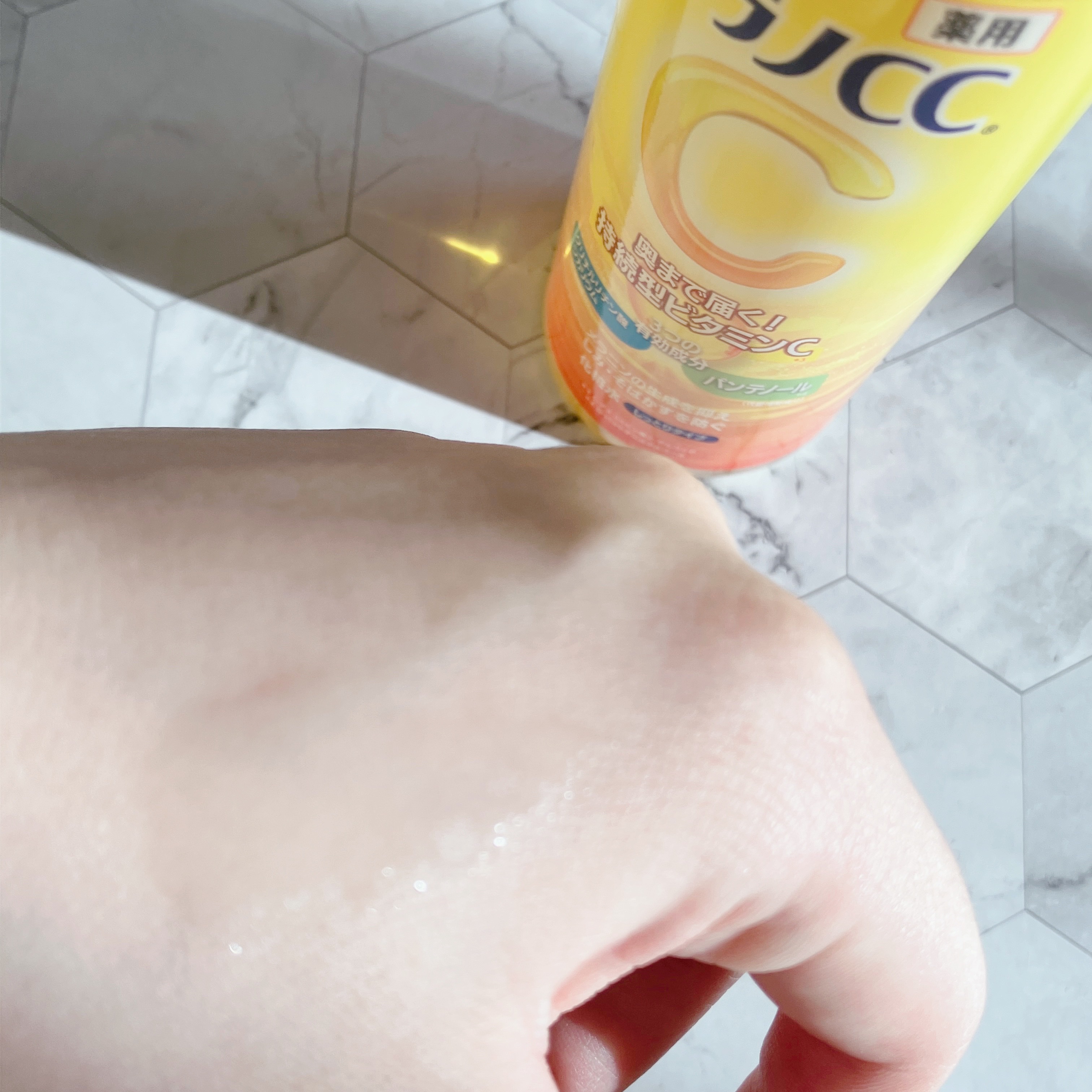 メラノCC 薬用しみ対策美白化粧水/メラノCC/化粧水を使ったクチコミ（3枚目）