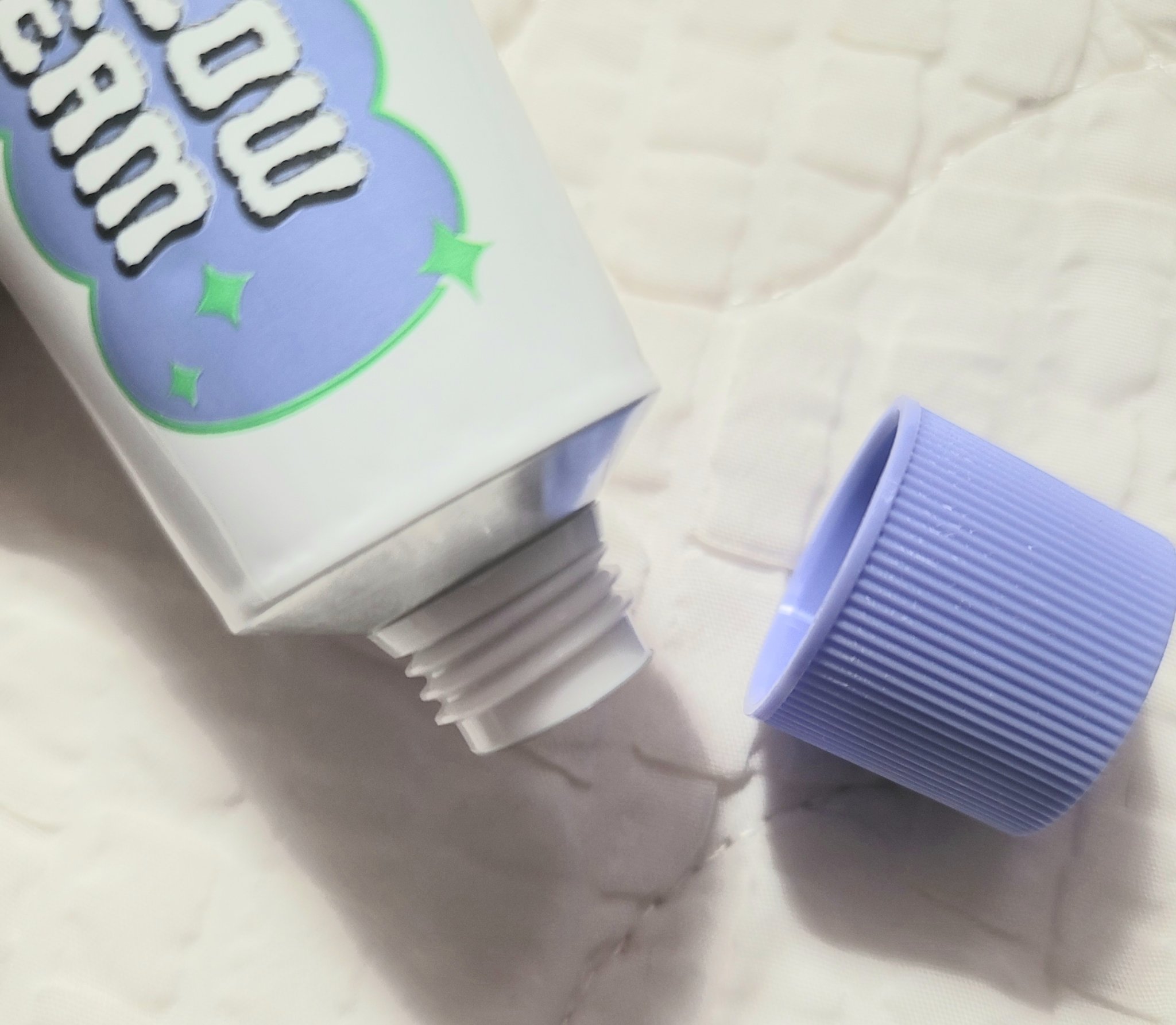 オールアバウトグロウトーンアップクリーム/CHASIN'RABBITS/化粧下地を使ったクチコミ（2枚目）