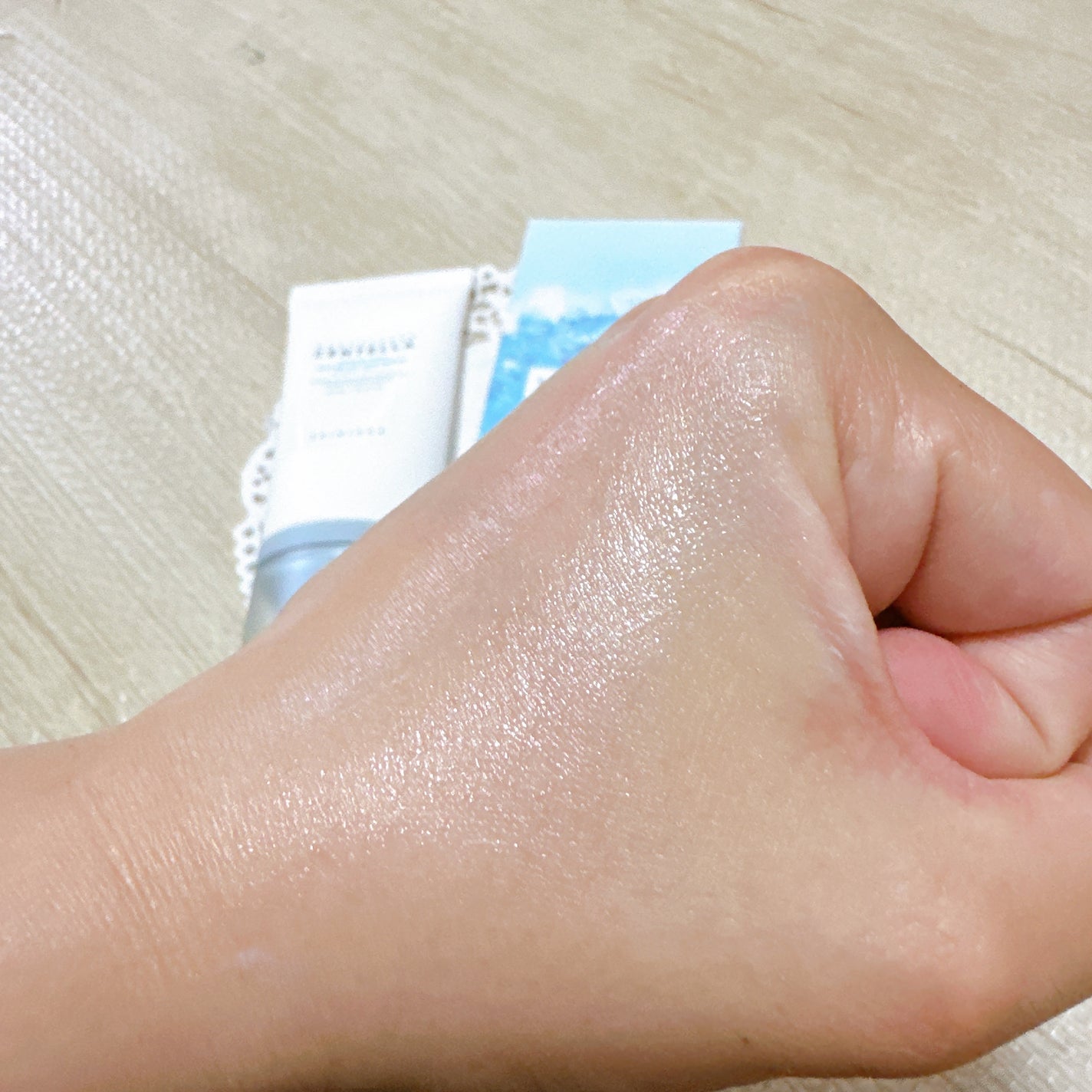 ヒアルーシカ ウォーターフィット サンセラム/SKIN1004/日焼け止めローションを使ったクチコミ(6枚目)