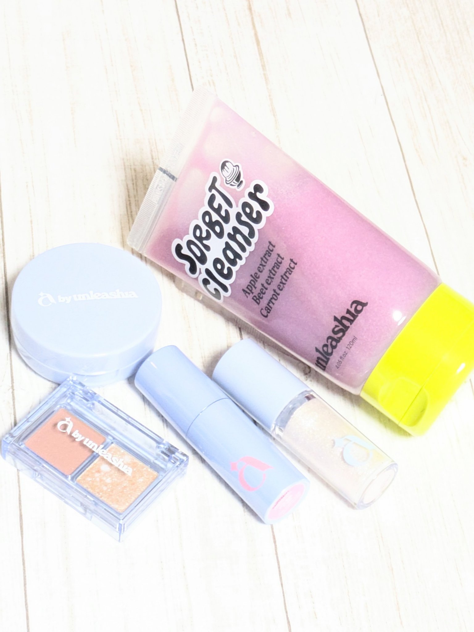 ムーンライトリキッドグリッター/unleashia/グリッターを使ったクチコミ（2枚目）