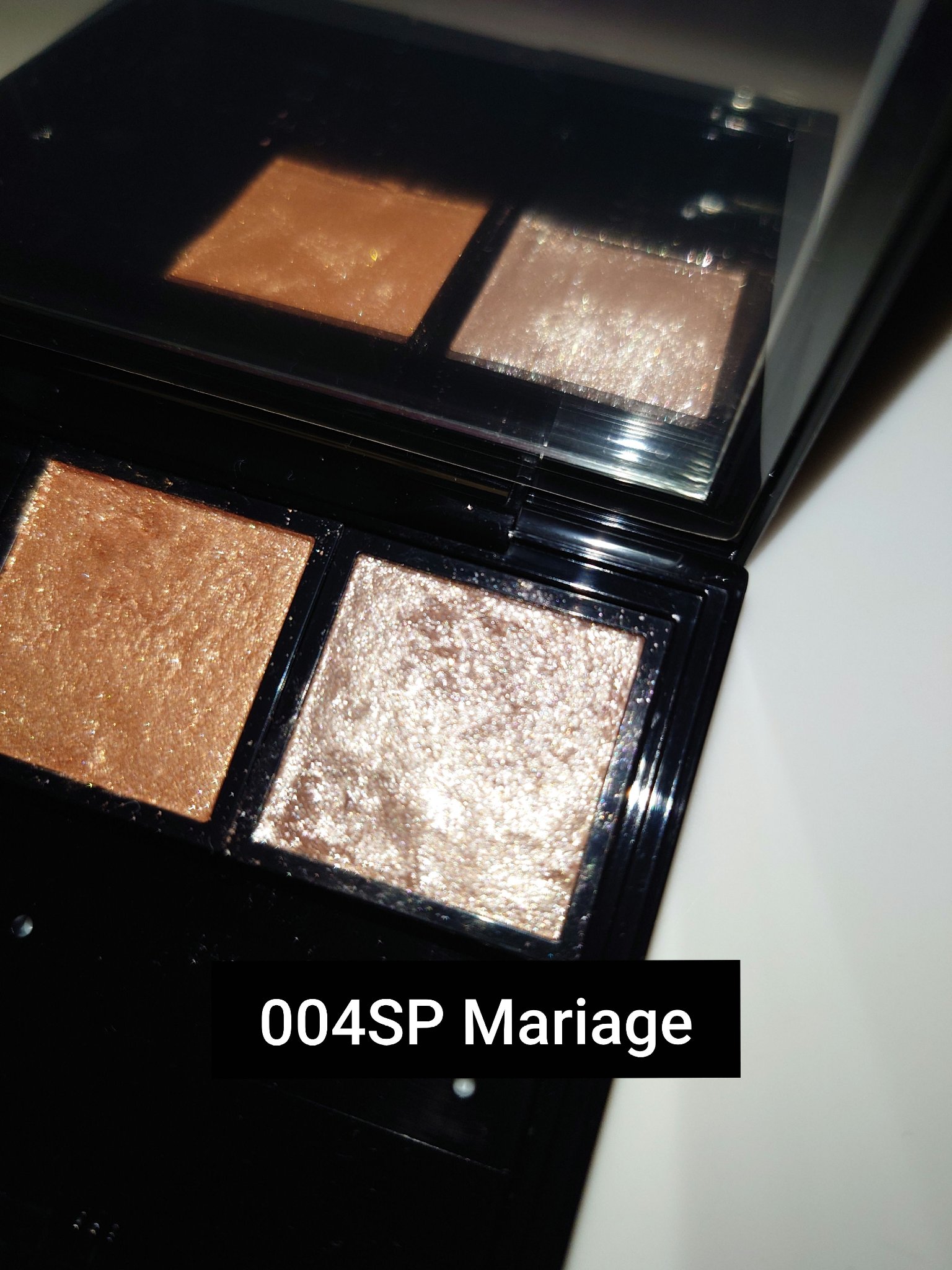 アディクション ザ アイシャドウ スパークル/ADDICTION/単色アイシャドウを使ったクチコミ（2枚目）