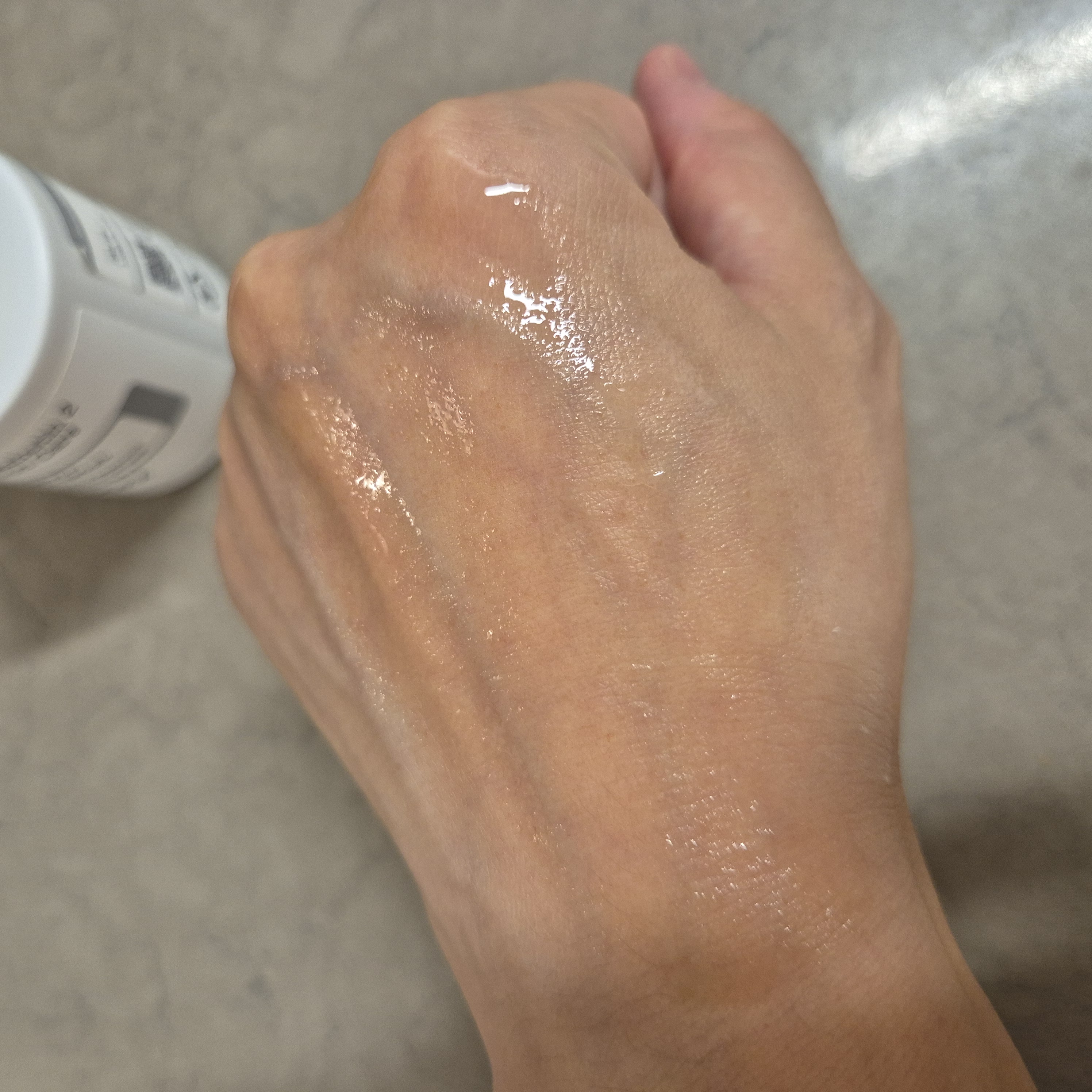 RXザ・アルファ アルブチン ハイドロゲルパック/COSRX/シートマスク・パックを使ったクチコミ（3枚目）