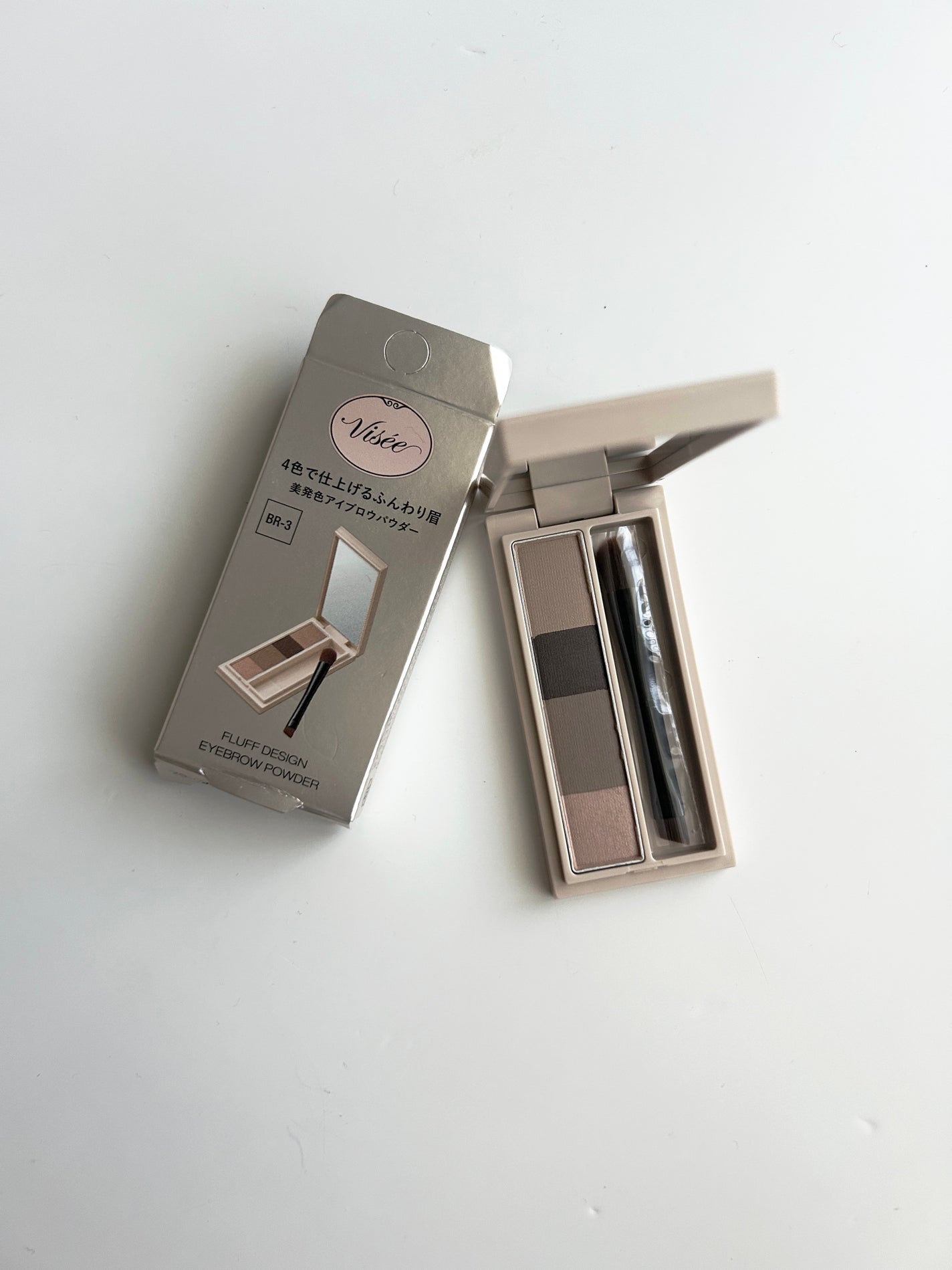 フラッフデザイン アイブロウパウダー/Visée/パウダーアイブロウを使ったクチコミ(1枚目)