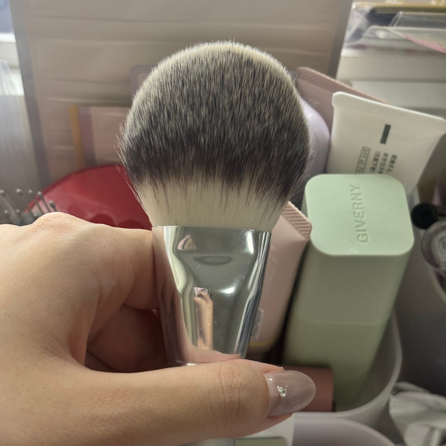 パウダーファンブラシ/ロージーローザ/メイクブラシを使ったクチコミ(3枚目)