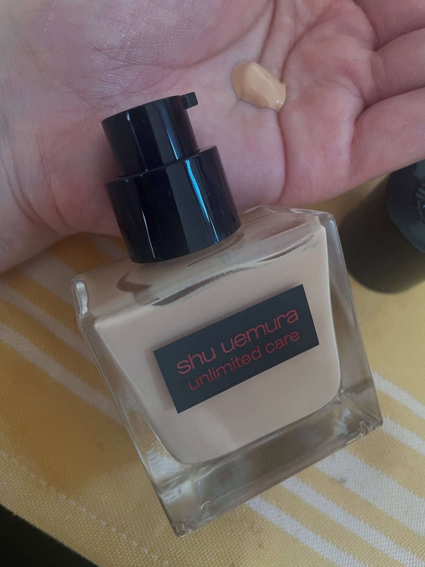 アンリミテッド ケア ツヤ セラム ファンデーション/shu uemura/リキッドファンデーションを使ったクチコミ(3枚目)