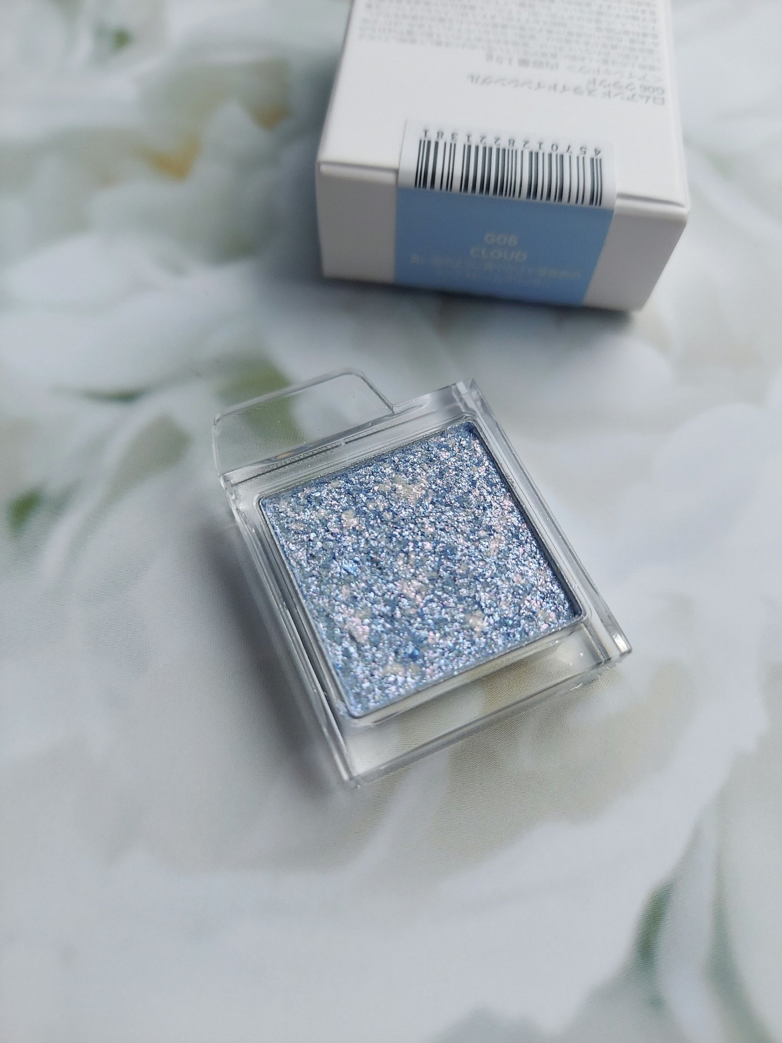 スライドインシングル/rom&nd/単色アイシャドウを使ったクチコミ（3枚目）