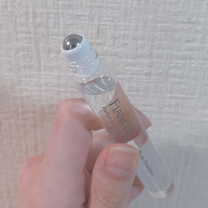 パルファンドトワレ ロールオン ピュアシャンプーの香り/フィアンセ/香水を使ったクチコミ(2枚目)