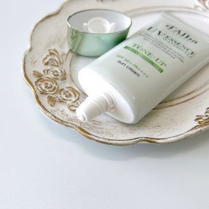 クリーンティーツリーリポソームトーンアップサンクリーム(グリーン)/ダルバ/日焼け止めクリームを使ったクチコミ(2枚目)