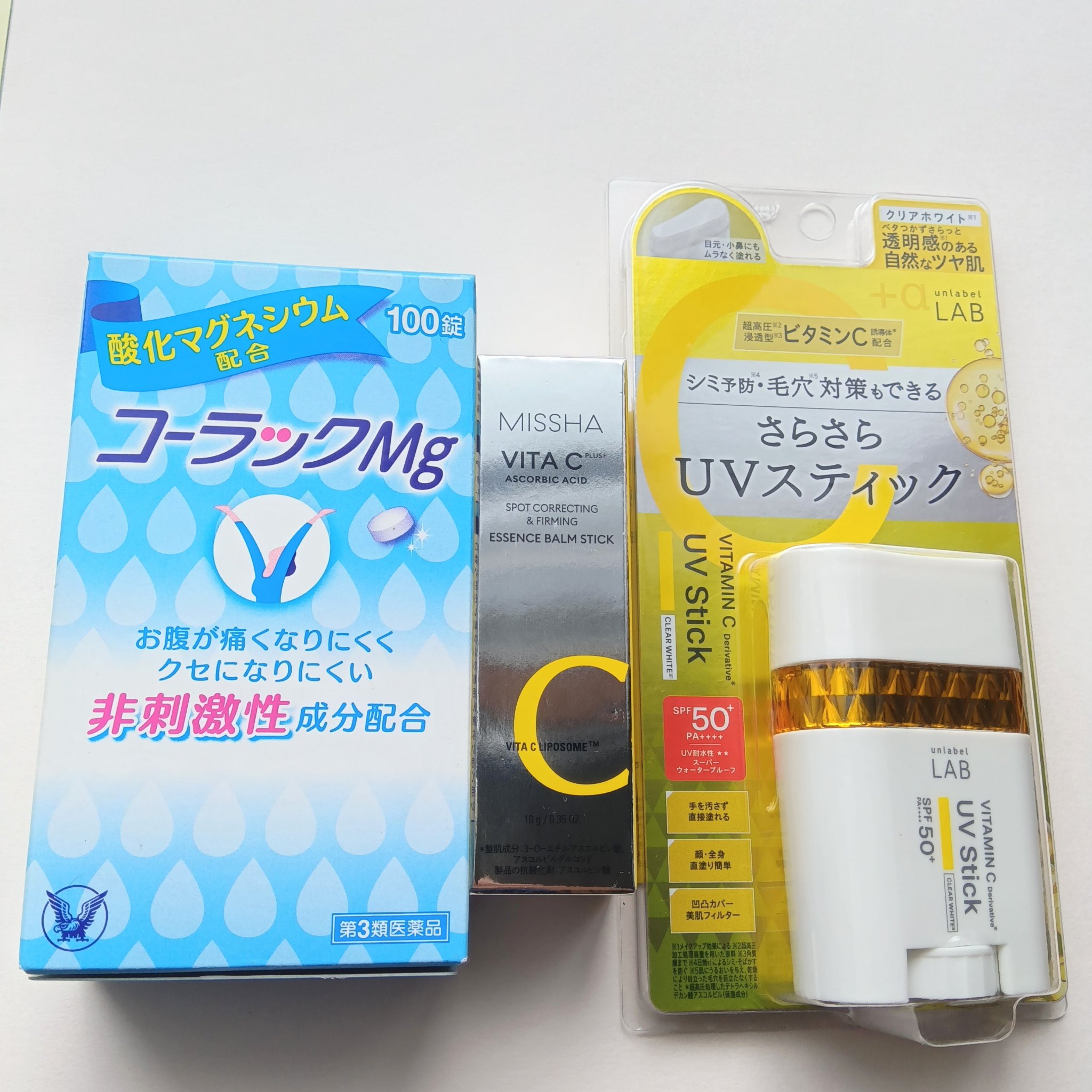 アンレーベル ラボ V スムース UVスティック クリアホワイト/unlabel/日焼け止めスティックを使ったクチコミ（2枚目）