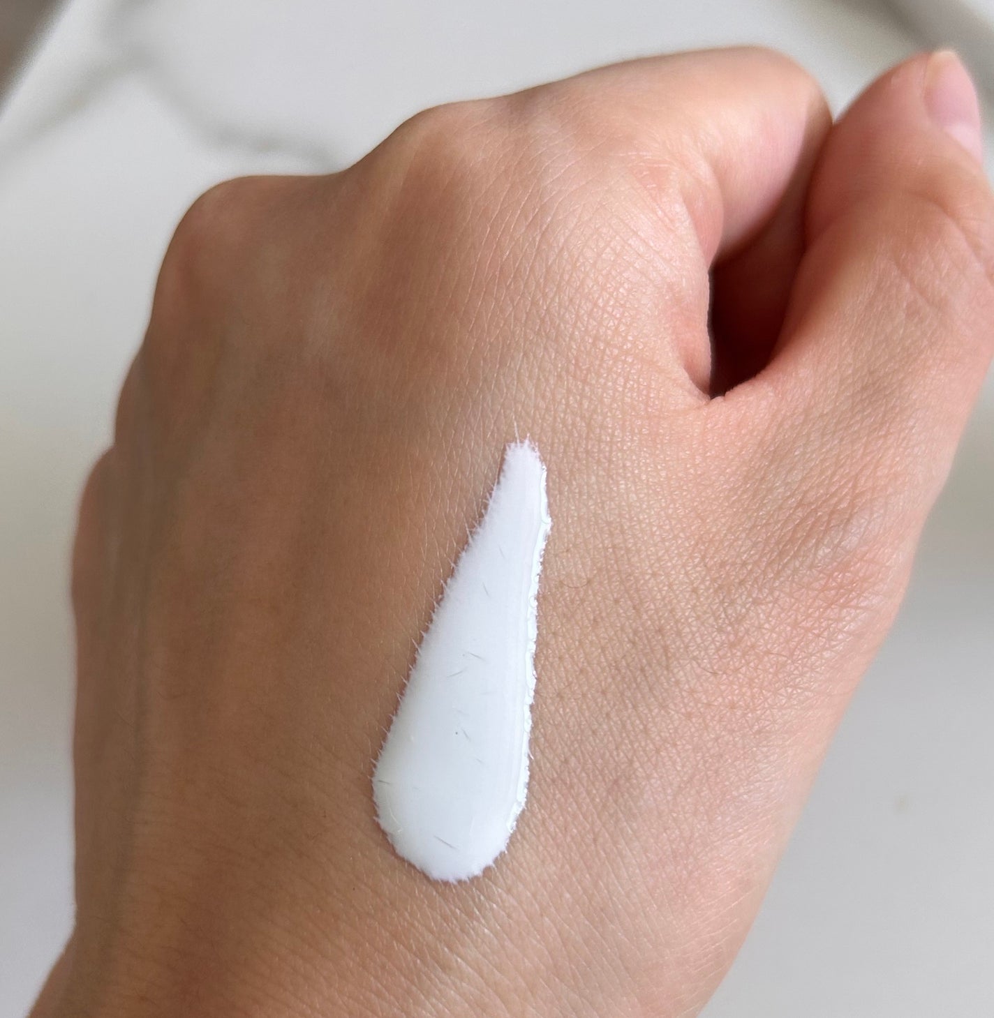 皮脂テカリ防止下地/CEZANNE/化粧下地を使ったクチコミ(3枚目)