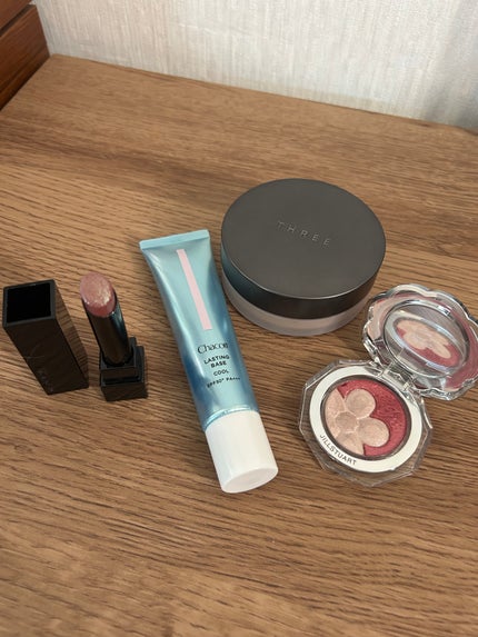 アドバンスドエシリアルスムースオペレーター ルースパウダー/THREE/ルースパウダーを使ったクチコミ(2枚目)