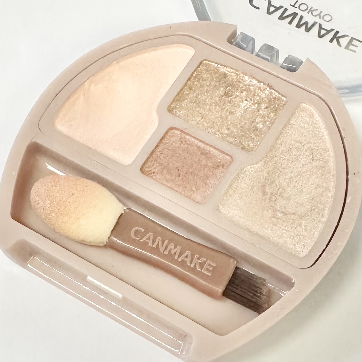 プランぷくコーデアイズ/キャンメイク/パウダーアイシャドウを使ったクチコミ（2枚目）