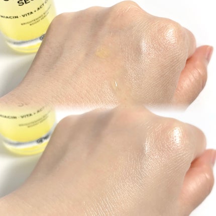 秋秋︎︎ on LIPS 「敏感肌でも安心!肌の調子を底上げ美容液𓂃🫧─────────..」(5枚目)