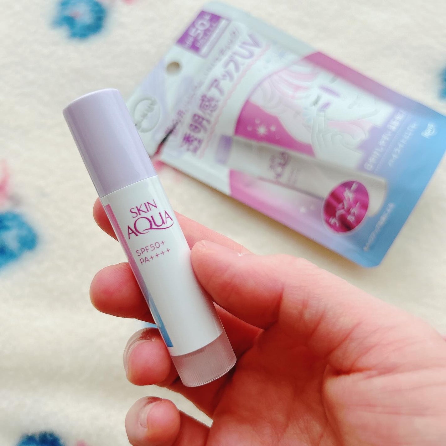 スキンアクア トーンアップUVスティック ラベンダー/スキンアクア/日焼け止めスティックを使ったクチコミ(4枚目)