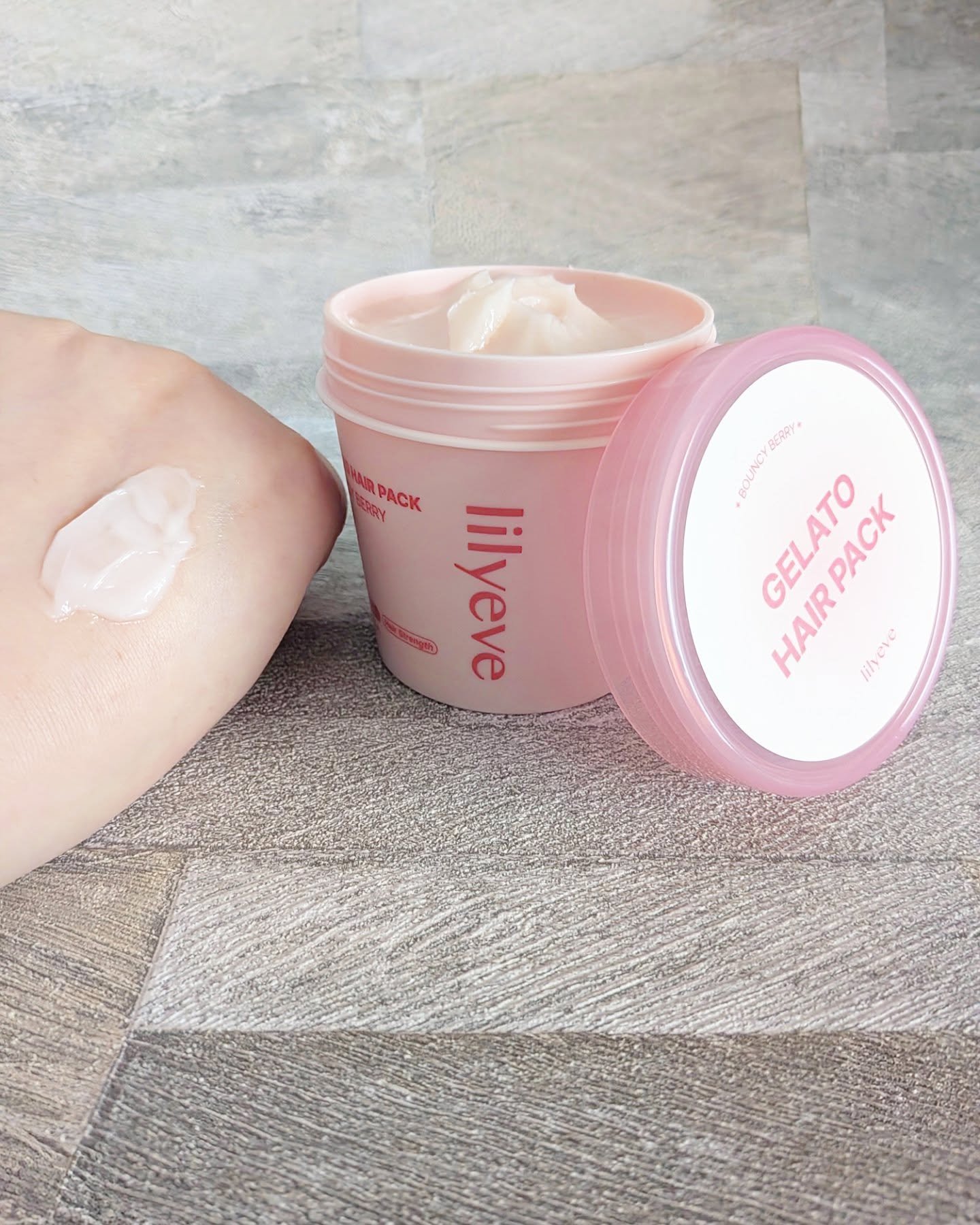 リペアターンジェラートヘアパック バウンシーベリー/リリーイブ/洗い流すヘアトリートメントを使ったクチコミ（3枚目）
