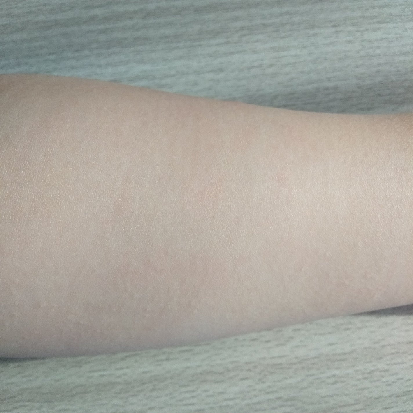 ケイト スノースキンベース/KATE/化粧下地を使ったクチコミ(5枚目)