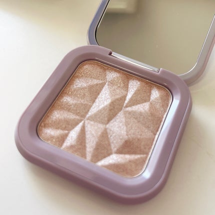 ウルトラシマーハイライト/Misslyn/パウダーハイライトを使ったクチコミ(3枚目)