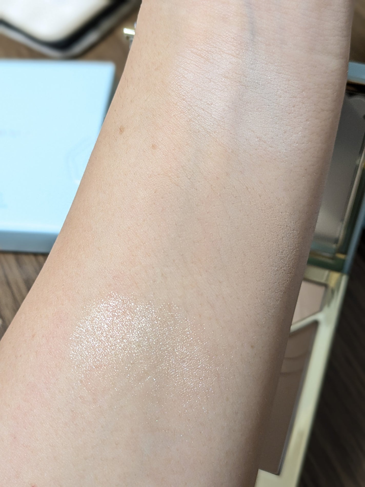 ハイライトシェーディングパレット/TIMAGE/パウダーハイライトを使ったクチコミ(4枚目)