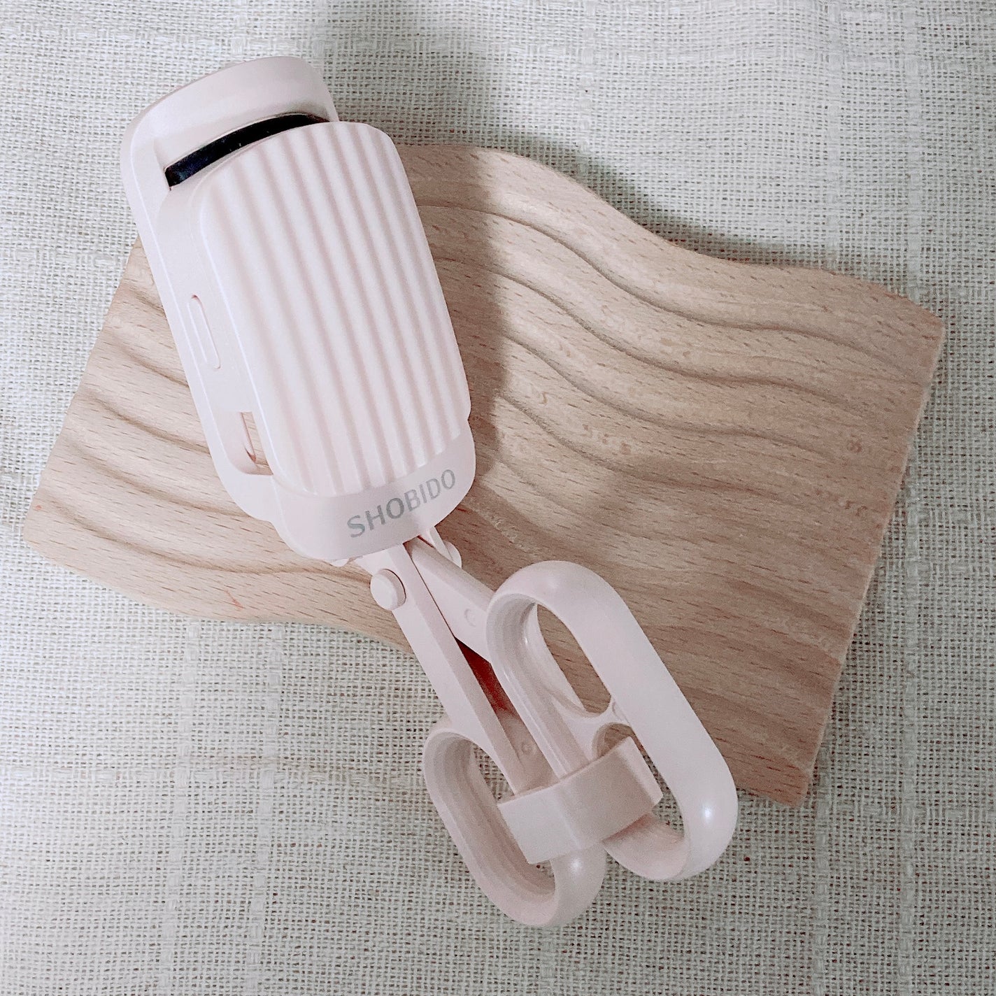 はさんであがるヒートカーラー/SHOBIDO/ホットビューラーを使ったクチコミ(1枚目)
