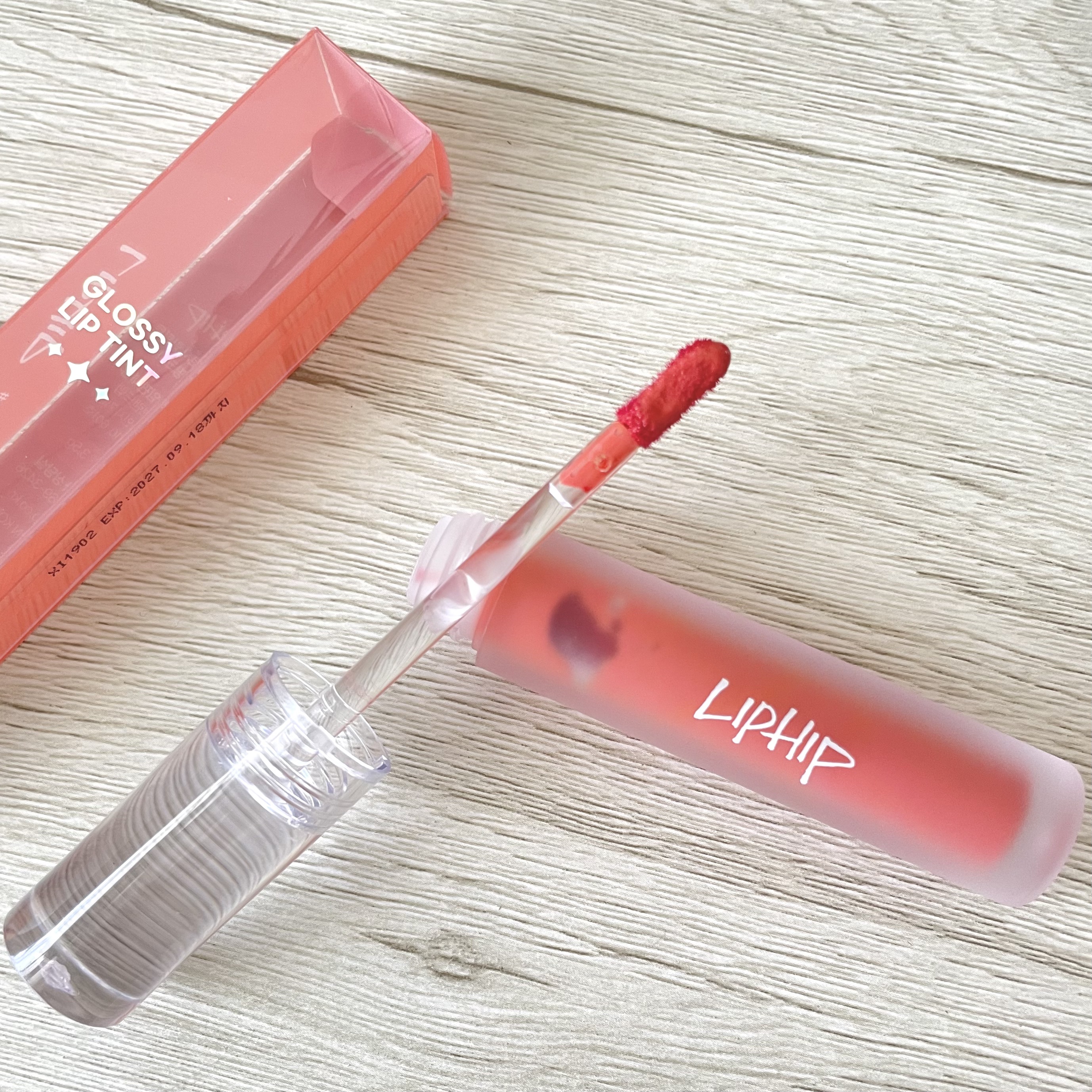 リップヒップグロッシーリップティント/LIPHIP(リップヒップ)/口紅を使ったクチコミ（1枚目）